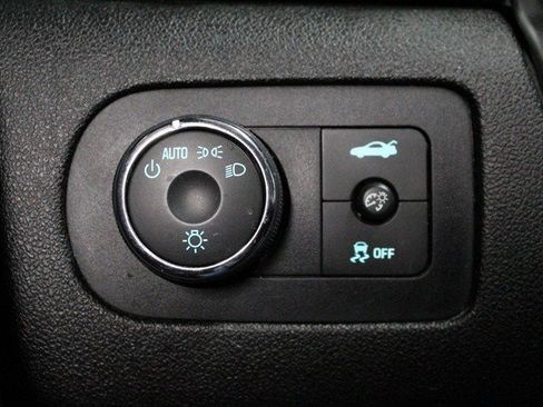 Used 2013 Chevrolet Impala LT w/ LT Sunroof Package image 21