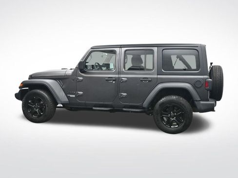 Used 2018 Jeep Wrangler Unlimited Sport S image 10