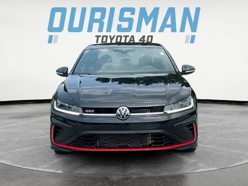 Used 2025 Volkswagen Jetta GLI Autobahn FWD image 2