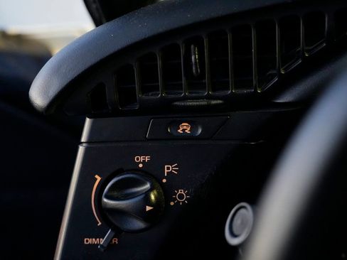 Used 1992 Chevrolet Corvette Convertible image 66