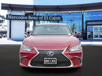 Used 2019 Lexus ES 300h w/ Premium Package FWD video 2