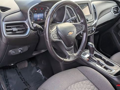Used 2019 Chevrolet Equinox LT w/ Driver Convenience Package image 13