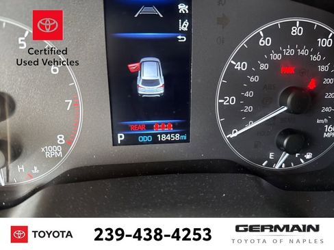 Used 2025 Toyota Corolla Cross L image 19