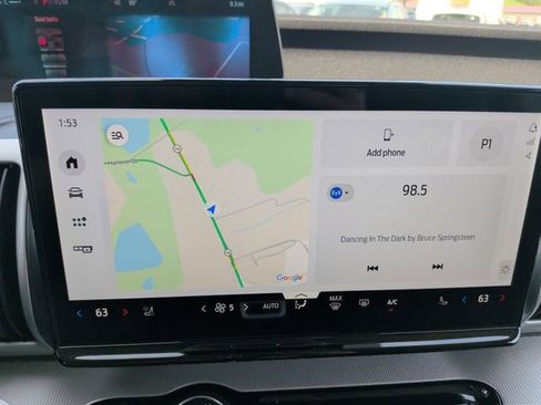 New 2026 Ford Expedition Active image 23