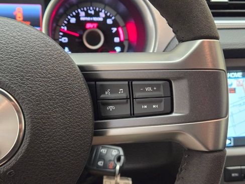 Used 2013 Ford Mustang Shelby GT500 RWD image 42