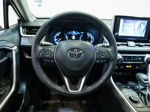 Certified 2023 Toyota RAV4 XLE image 26
