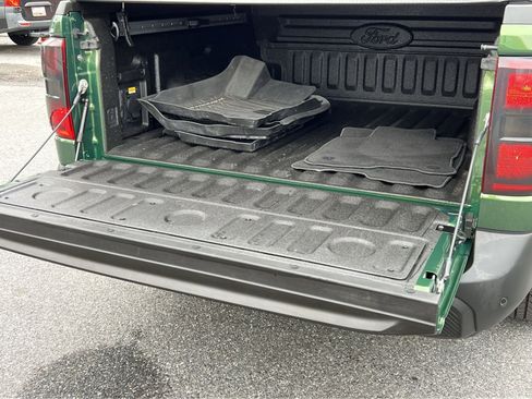 Used 2025 Ford Maverick Lariat w/ Black Appearance Package image 24