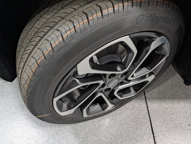 New 2026 Chevrolet Trax RS w/ Driver Confidence Package FWD image 9