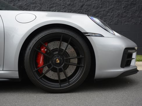 Used 2023 Porsche 911 Carrera GTS RWD image 11
