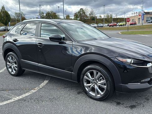 Used 2024 MAZDA CX-30 AWD 2.5 S w/ Preferred Package image 2