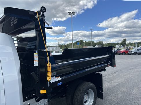 New 2025 Chevrolet Silverado 3500 W/T w/ WT Convenience Package AWD/4WD image 6