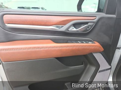 Used 2023 GMC Yukon Denali Ultimate w/ LPO, Floor Liner Package image 10