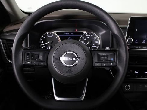 Certified 2023 Nissan Rogue SV image 24