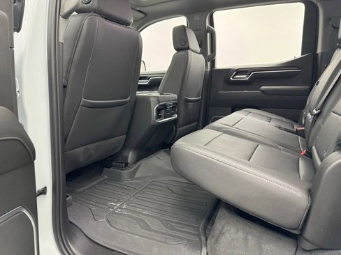 Used 2023 GMC Sierra 1500 SLT w/ SLT Premium Plus Package AWD/4WD image 45