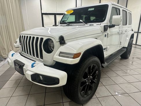 Used 2021 Jeep Wrangler Unlimited Sahara image 11