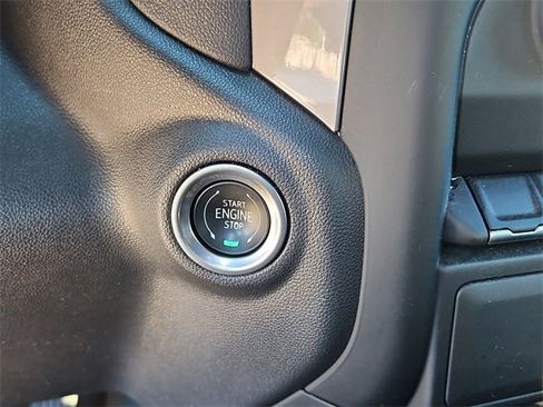 Used 2022 Chevrolet Silverado 1500 Custom image 26