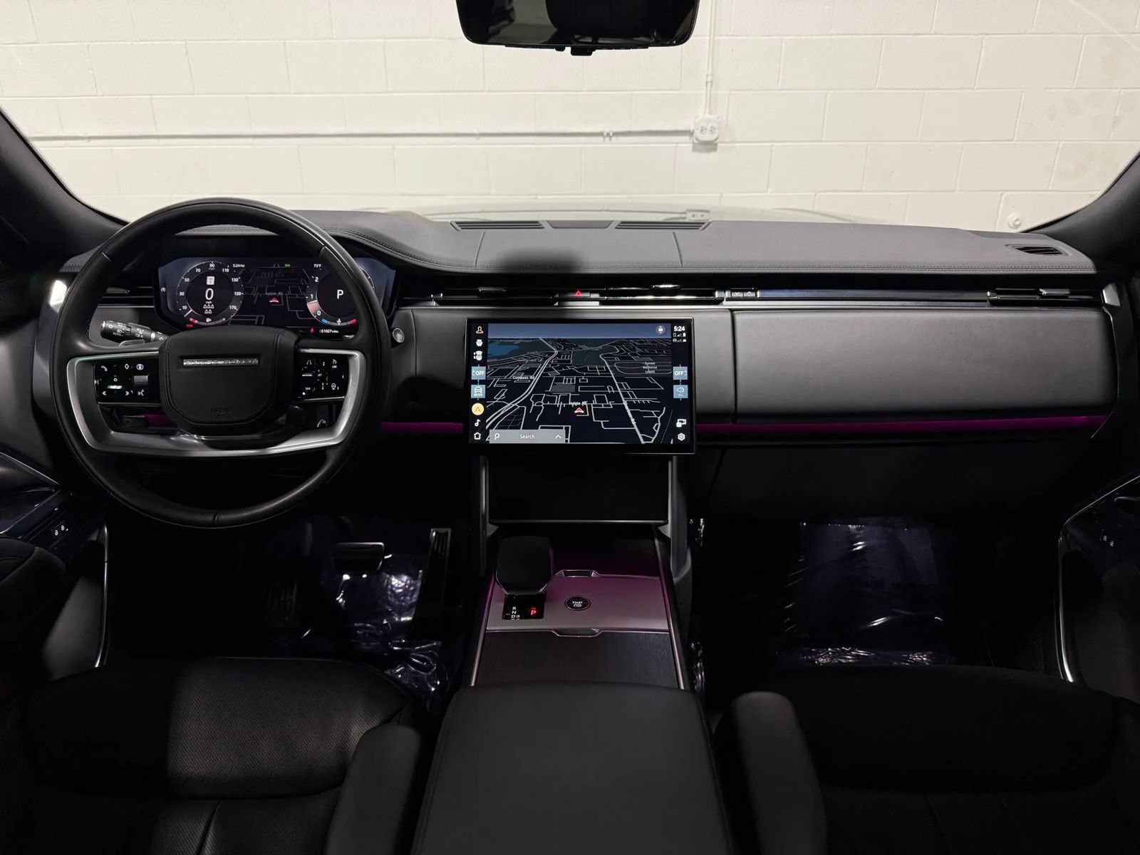 Used 2024 Land Rover Range Rover Long Wheelbase SE AWD/4WD image 20