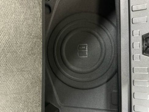 Certified 2022 Chevrolet Equinox RS w/ RS Leather Package image 36