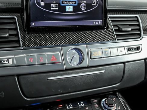 Used 2016 Audi S8 AWD/4WD image 36