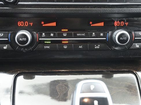 Used 2016 BMW 528i xDrive Sedan image 16