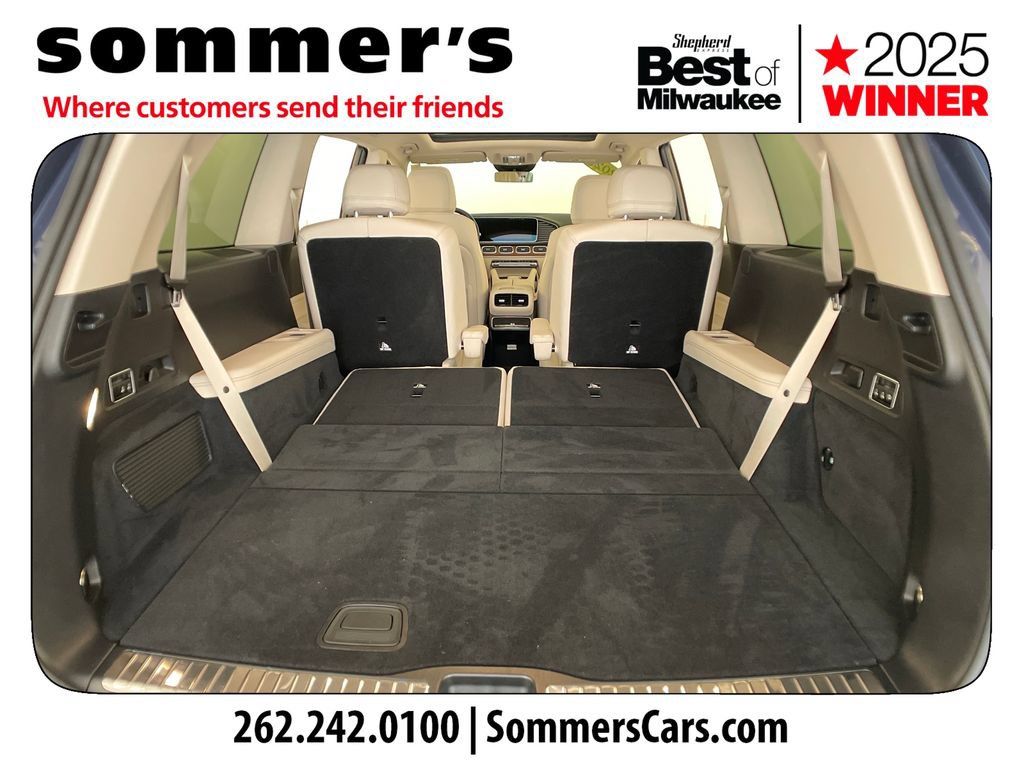 Used 2025 Mercedes-Benz GLS 450 4MATIC image 29