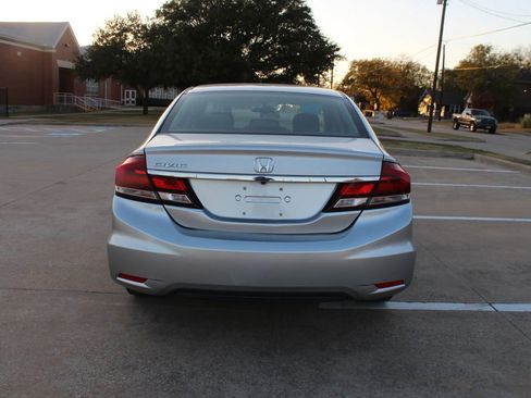 Used 2015 Honda Civic SE image 12