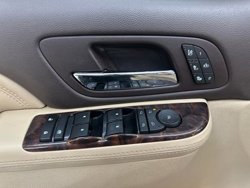 Used 2012 GMC Yukon Denali image 18