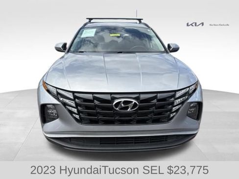 Used 2023 Hyundai Tucson SEL w/ Convenience Package AWD/4WD image 3