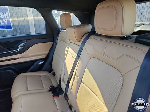 Used 2022 Lincoln Corsair Reserve w/ Equipment Group 201A image 25