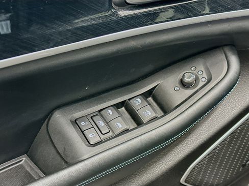 Used 2022 Jeep Grand Cherokee Trailhawk w/ Luxury Tech Group III image 15