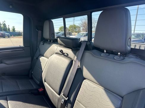 Certified 2024 Chevrolet Silverado 2500 ZR2 w/ Technology Package AWD/4WD image 21
