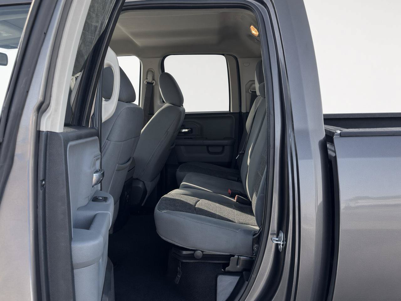 Used 2019 RAM 1500 Warlock w/ Electronics Group AWD/4WD image 13