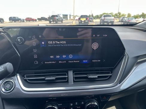 New 2025 Chevrolet Trax ACTIV w/ Driver Confidence Package image 15