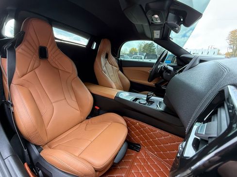 Used 2019 BMW Z4 sDrive30i w/ Convenience Package image 26