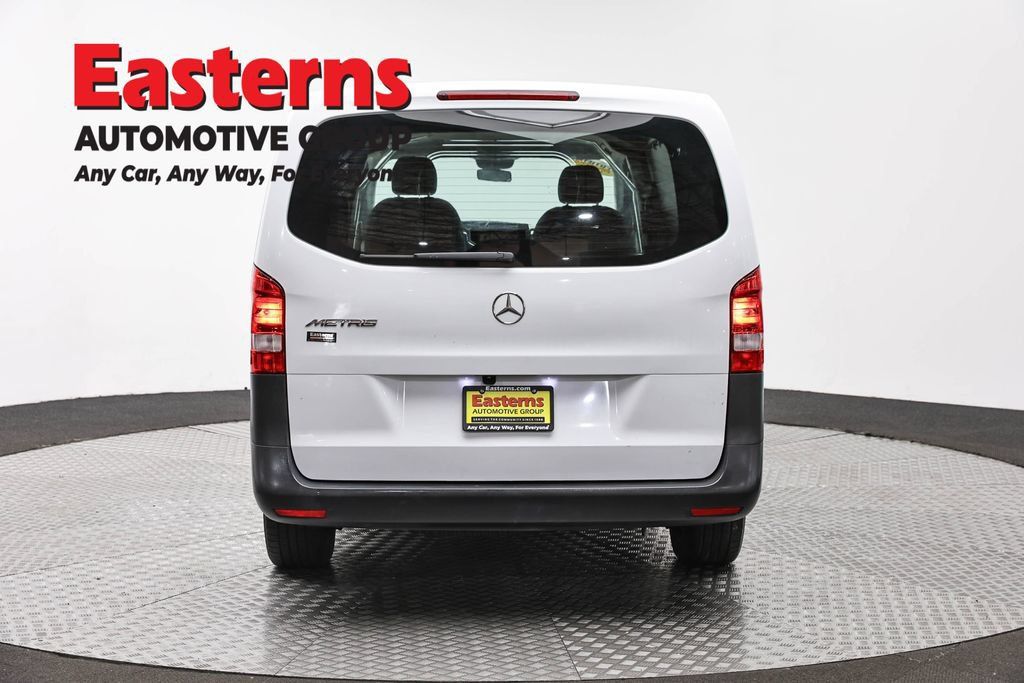 Used 2022 Mercedes-Benz Metris image 6