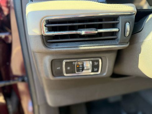 Used 2021 Lincoln Corsair Reserve w/ Elements Package image 28