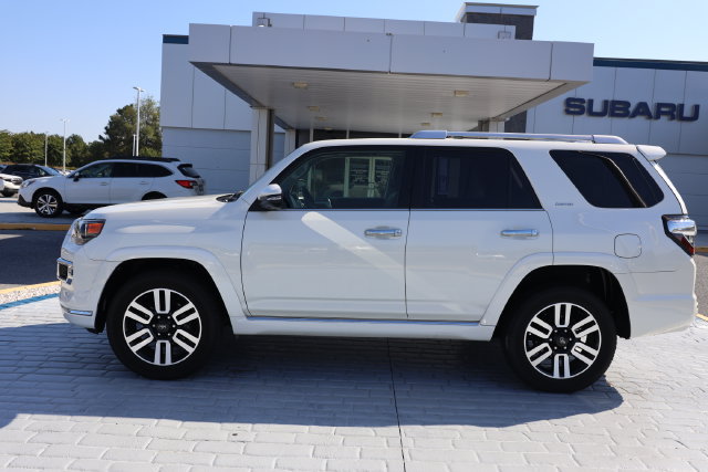 Used 2023 Toyota 4Runner Limited AWD/4WD image 2