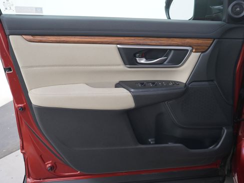 Used 2018 Honda CR-V EX image 19