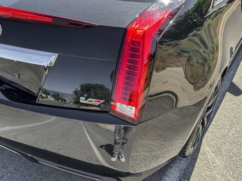 Used 2011 Cadillac CTS V RWD image 50