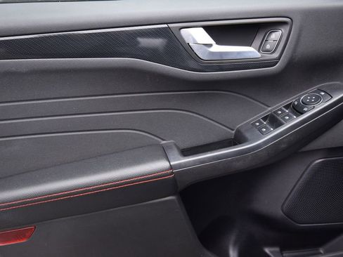 Used 2024 Ford Escape ST-Line w/ Cold Weather Package image 23