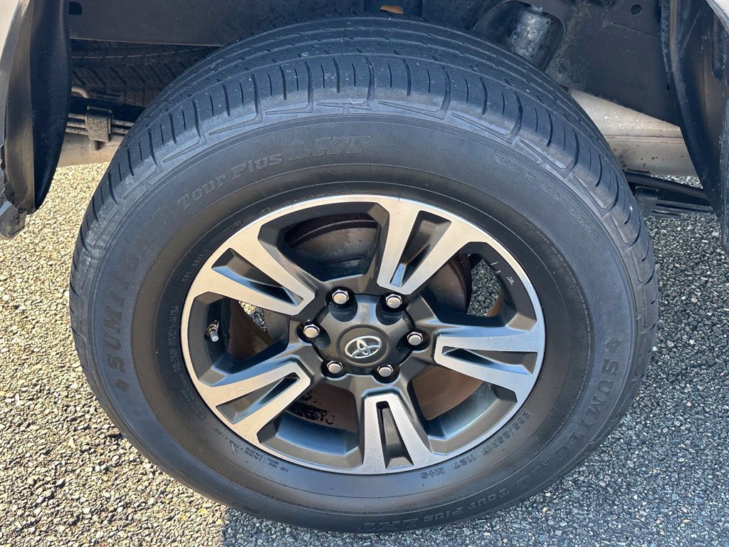 Used 2016 Toyota Tacoma TRD Sport w/ Towing Package RWD image 36