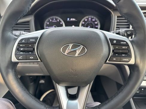 Used 2019 Hyundai Sonata SEL image 9