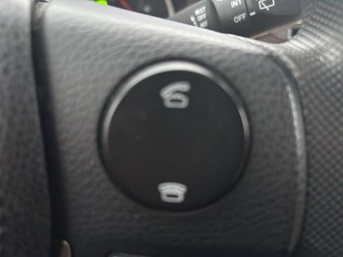 Used 2013 Toyota RAV4 LE image 11