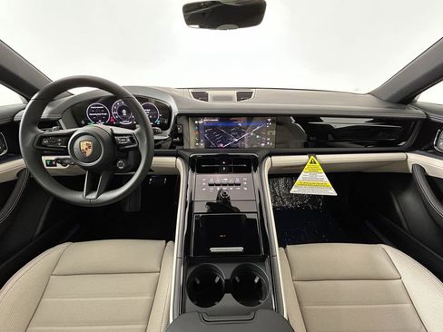 New 2026 Porsche Panamera 4 AWD/4WD image 13