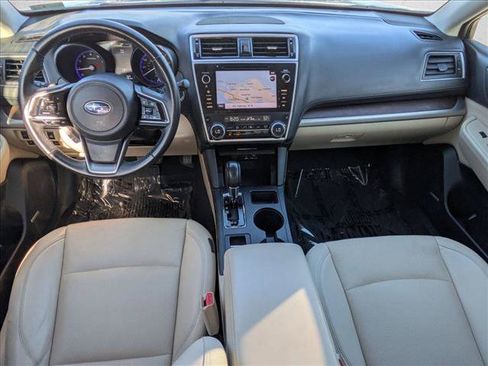 Used 2019 Subaru Outback 2.5i Limited AWD/4WD image 19