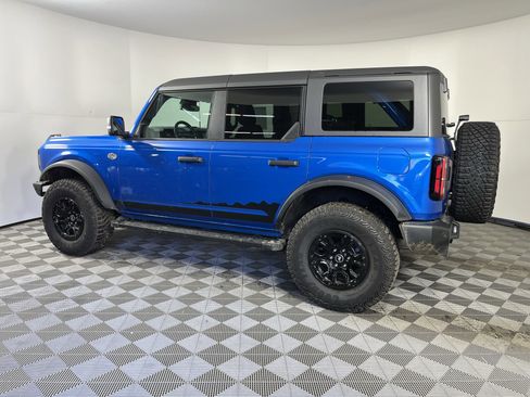 Used 2024 Ford Bronco Wildtrak image 2