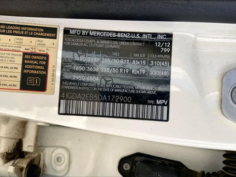 Used 2013 Mercedes-Benz ML 350 BlueTEC 4MATIC image 32