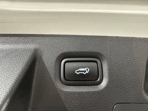 Used 2023 Hyundai Santa Fe Calligraphy AWD/4WD image 13