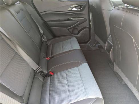 Used 2026 Chevrolet Trax LT FWD image 18