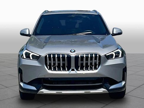 Used 2025 BMW X1 xDrive28i w/ Technology Package AWD/4WD image 4